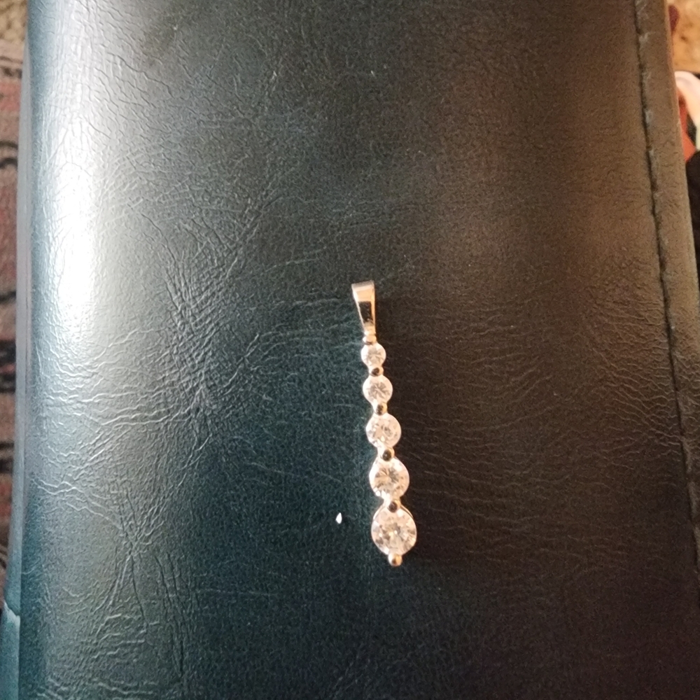 Sterling Silver Pendant stamped CW 925